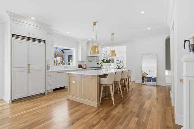 1 Plymouth Rd, Winchester, MA 01890