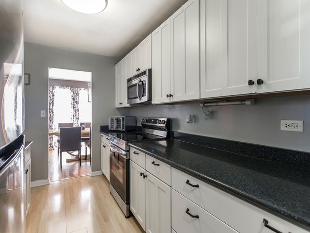 3005 Green Meadow Lane, Cary, IL 60013