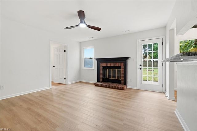 997 Maitland DR, Virginia Beach, VA 23454