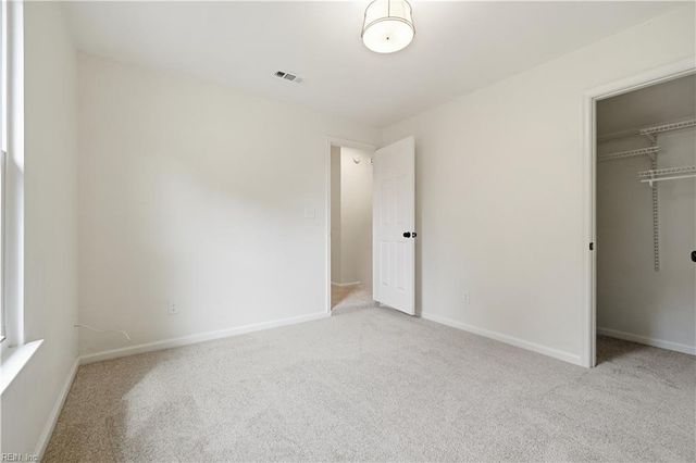 997 Maitland DR, Virginia Beach, VA 23454