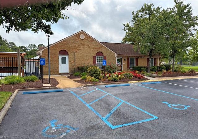 997 Maitland DR, Virginia Beach, VA 23454