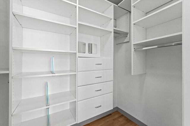 190 F St 6, Boston, MA 02127