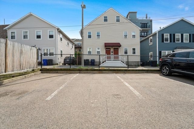 190 F St 6, Boston, MA 02127