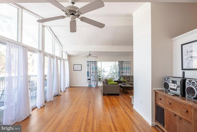 1519 MEADOWLARK RD, Wyomissing, PA 19610