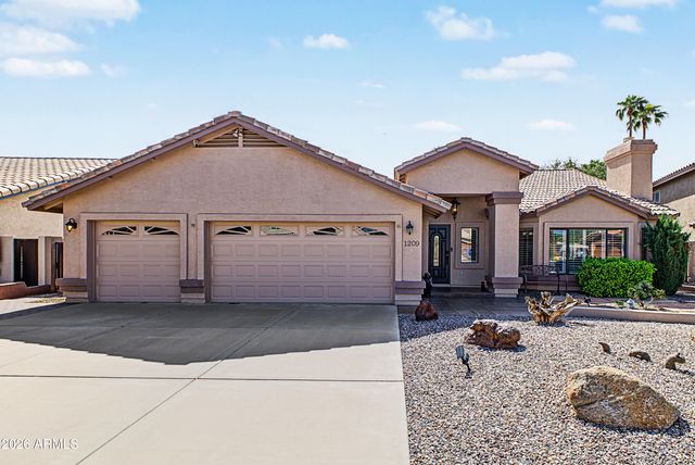 1209 W ROYAL PALMS Court, Gilbert, AZ 85233