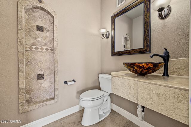 1209 W ROYAL PALMS Court, Gilbert, AZ 85233
