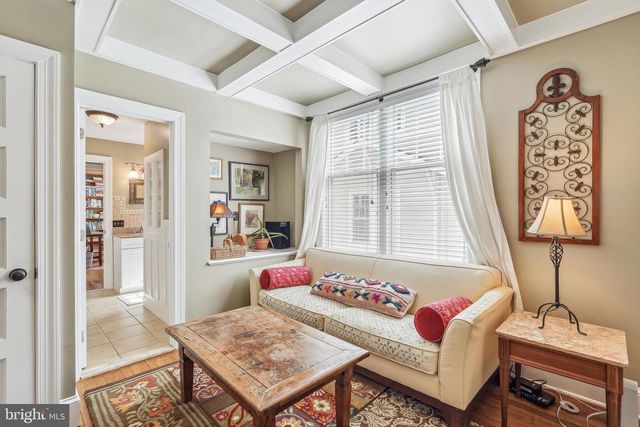 4612 ASBURY PL NW, Washington, DC 20016