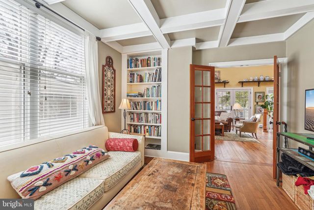 4612 ASBURY PL NW, Washington, DC 20016