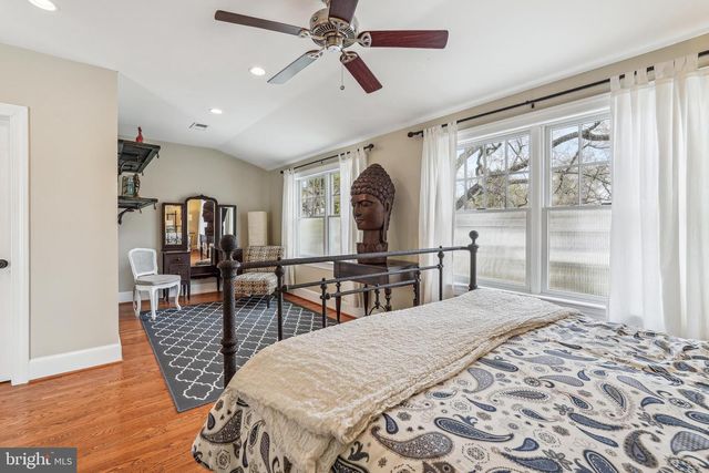 4612 ASBURY PL NW, Washington, DC 20016