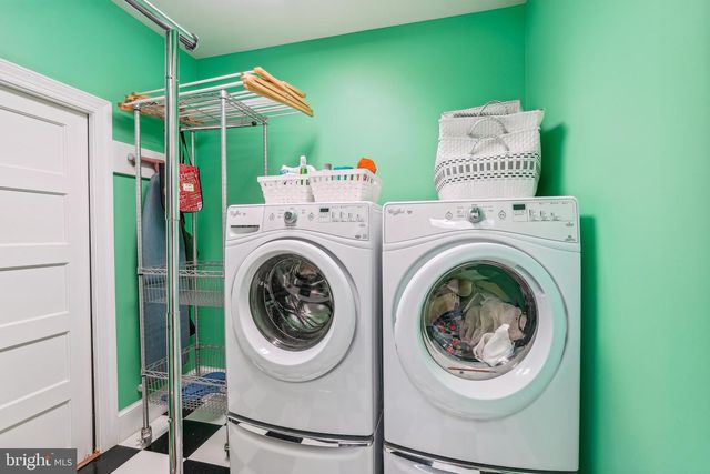 4612 ASBURY PL NW, Washington, DC 20016