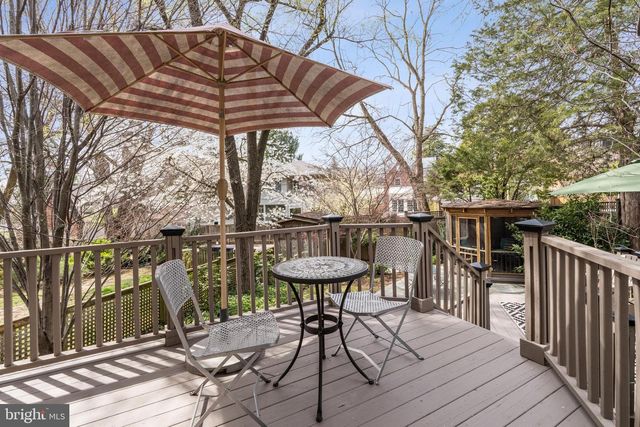 4612 ASBURY PL NW, Washington, DC 20016