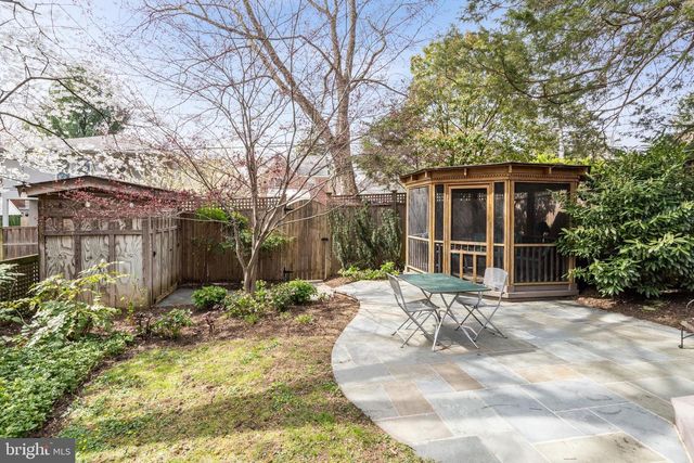 4612 ASBURY PL NW, Washington, DC 20016