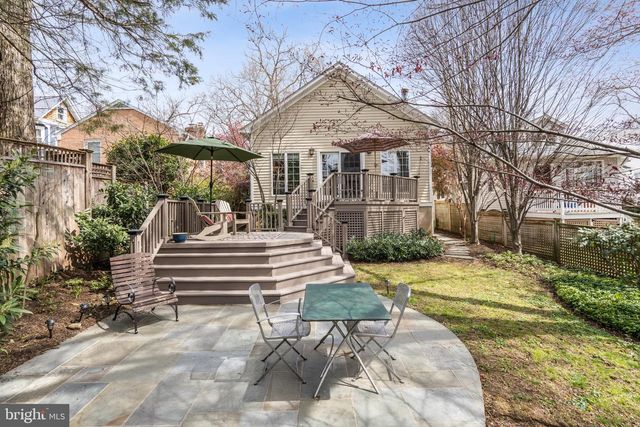 4612 ASBURY PL NW, Washington, DC 20016