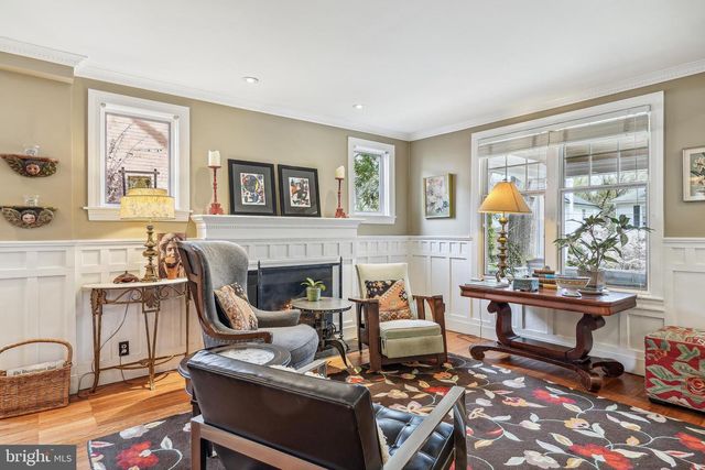 4612 ASBURY PL NW, Washington, DC 20016