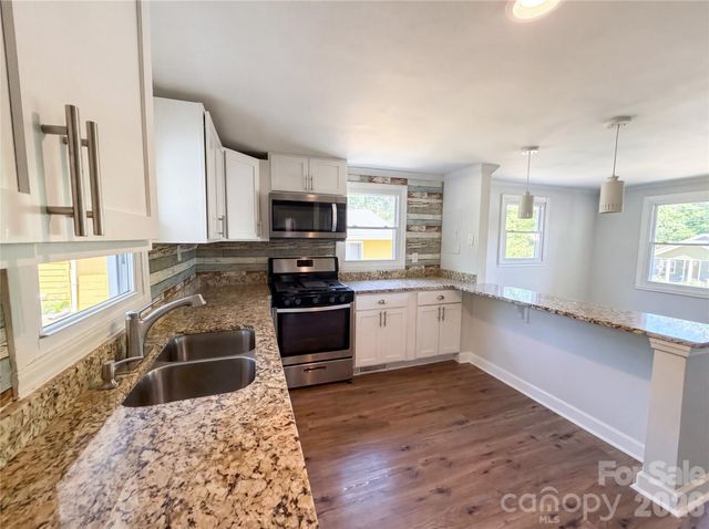 13311 Central Avenue, Huntersville, NC 28078