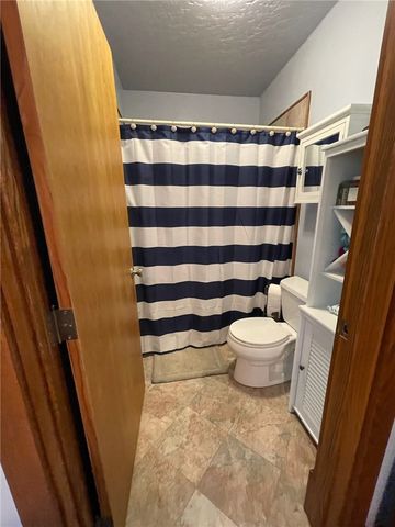 8793 Apple Glen, Rogers, AR 72756