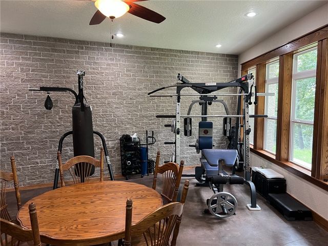 8793 Apple Glen, Rogers, AR 72756
