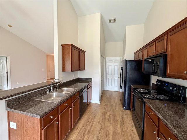 66 Mercer Lane, Cartersville, GA 30120