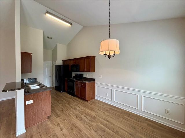 66 Mercer Lane, Cartersville, GA 30120