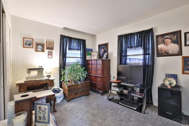 425 Clara Drive, Trenton, OH 45067