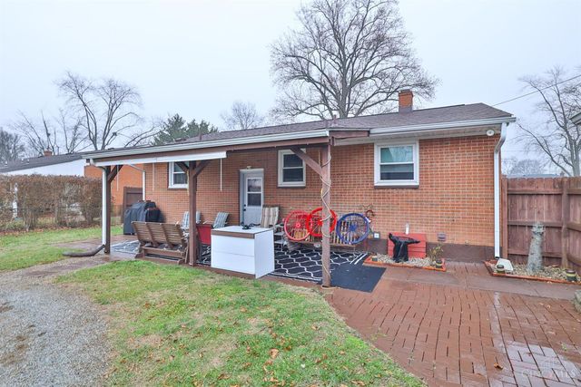 425 Clara Drive, Trenton, OH 45067