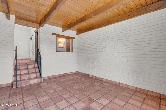 11295 ENID WILSON Lane, El Paso, TX 79936