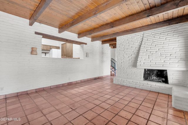 11295 ENID WILSON Lane, El Paso, TX 79936