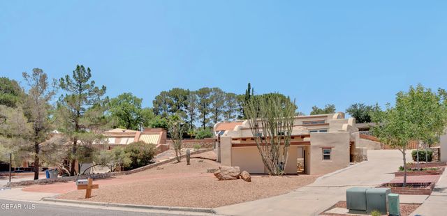 11295 ENID WILSON Lane, El Paso, TX 79936