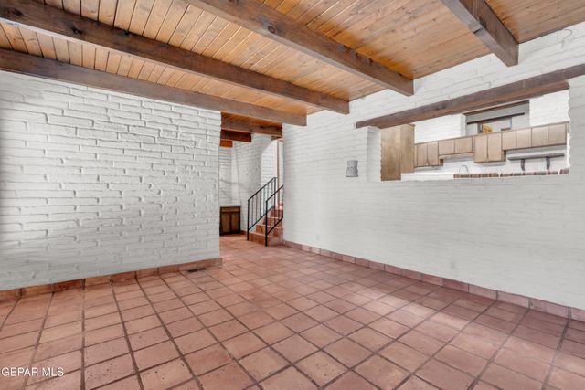 11295 ENID WILSON Lane, El Paso, TX 79936