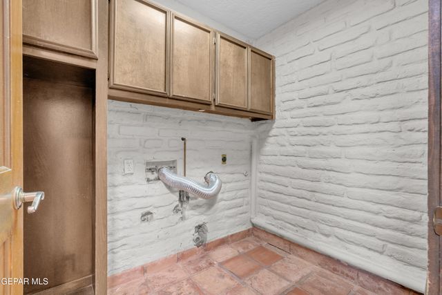 11295 ENID WILSON Lane, El Paso, TX 79936