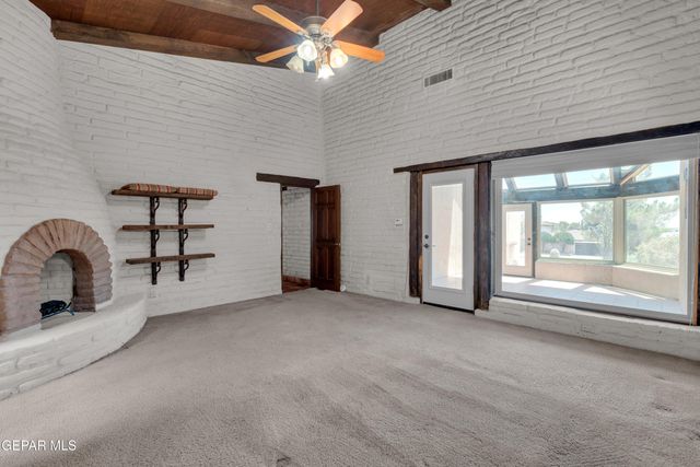 11295 ENID WILSON Lane, El Paso, TX 79936