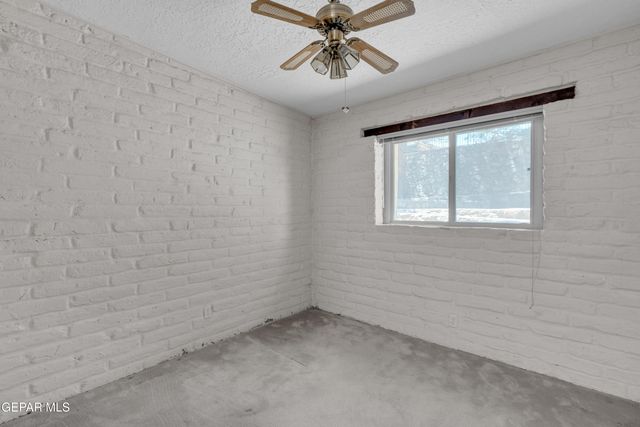 11295 ENID WILSON Lane, El Paso, TX 79936
