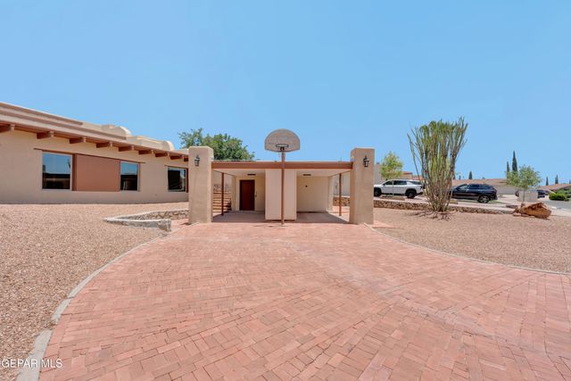 11295 ENID WILSON Lane, El Paso, TX 79936