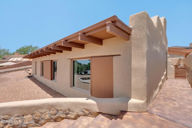 11295 ENID WILSON Lane, El Paso, TX 79936