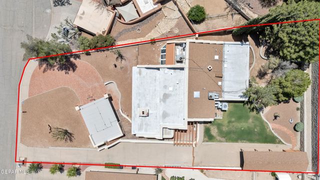 11295 ENID WILSON Lane, El Paso, TX 79936