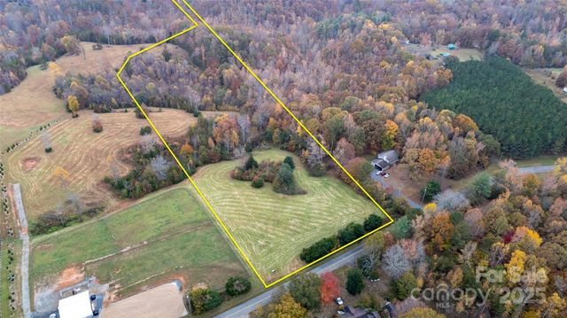 2597 Green Creek Drive, Columbus, NC 28722