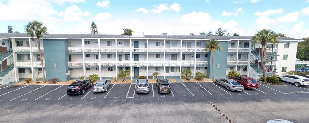 1863 RESTFUL DRIVE L24, Bradenton, FL 34207