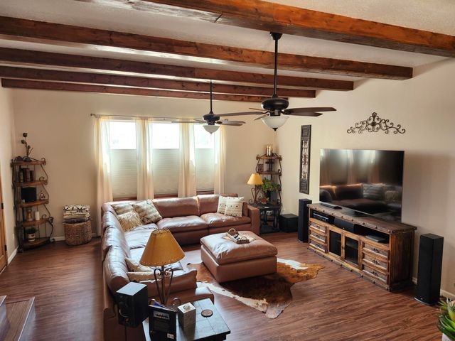 5900 Jones Place NW, Albuquerque, NM 87120