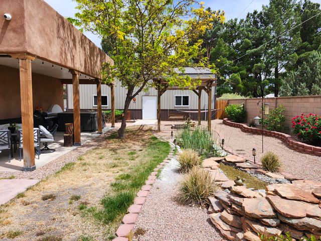 5900 Jones Place NW, Albuquerque, NM 87120