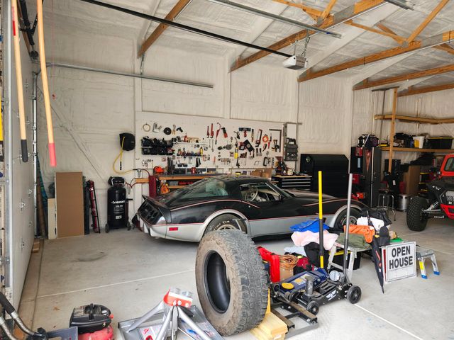 5900 Jones Place NW, Albuquerque, NM 87120