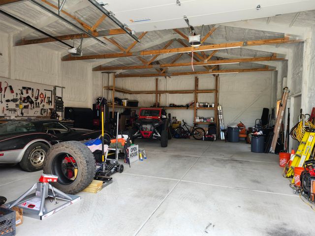 5900 Jones Place NW, Albuquerque, NM 87120