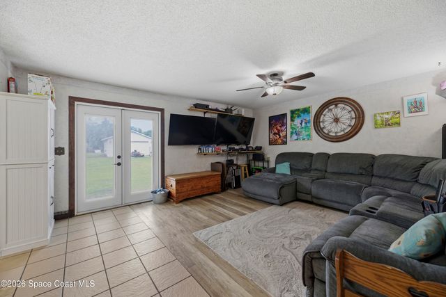 4258 Arlington Avenue, Mims, FL 32754