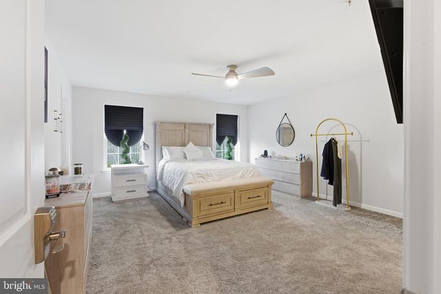 10414 JOHN GLENN ST, Lanham, MD 20706