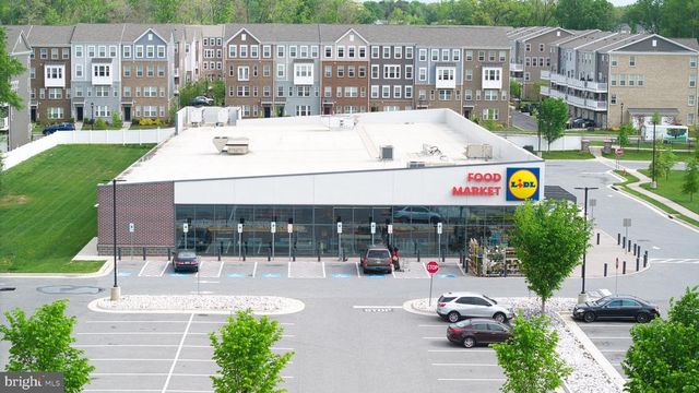 10414 JOHN GLENN ST, Lanham, MD 20706