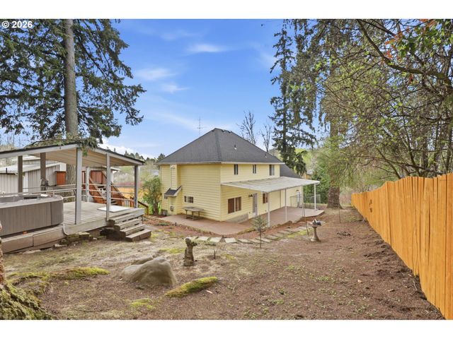15920 Sw BRIDLE HILLS Dr, Beaverton, OR 97007