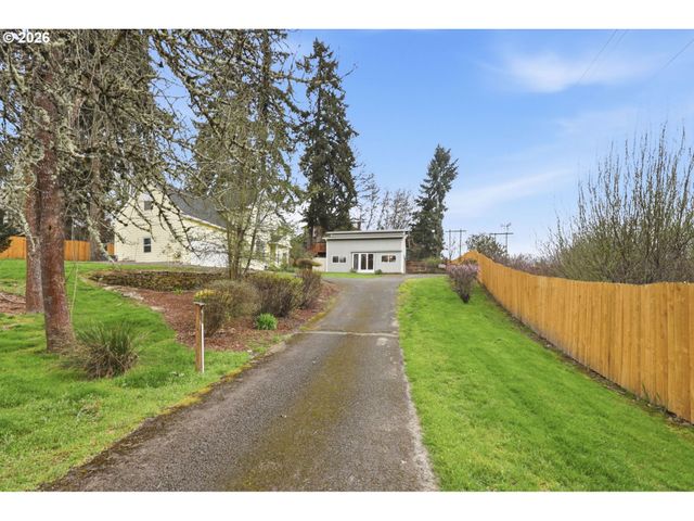 15920 Sw BRIDLE HILLS Dr, Beaverton, OR 97007