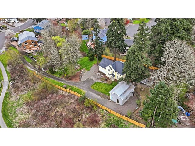 15920 Sw BRIDLE HILLS Dr, Beaverton, OR 97007