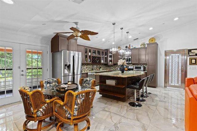 8105 N GRADY AVENUE, Tampa, FL 33614