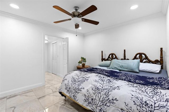 8105 N GRADY AVENUE, Tampa, FL 33614
