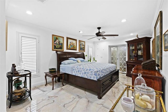 8105 N GRADY AVENUE, Tampa, FL 33614